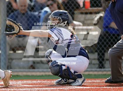 Thumbnail 2 in Hallsville vs Sachse (Allen Tournament) photogallery.