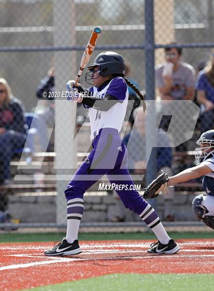 Thumbnail 3 in Hallsville vs Sachse (Allen Tournament) photogallery.