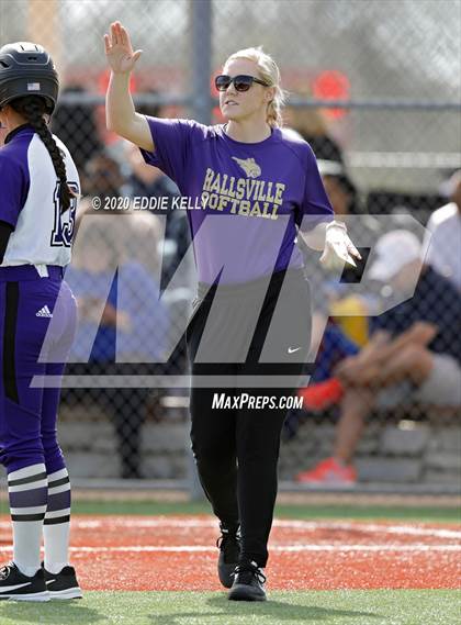 Thumbnail 1 in Hallsville vs Sachse (Allen Tournament) photogallery.
