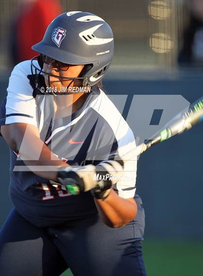 Thumbnail 2 in Llano @ Glenn photogallery.