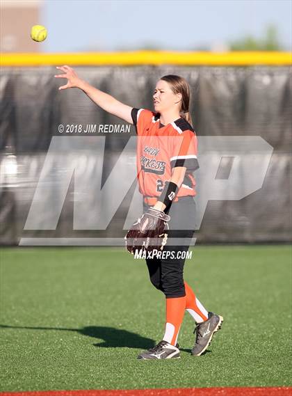 Thumbnail 1 in Llano @ Glenn photogallery.