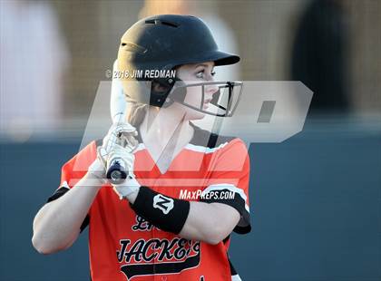 Thumbnail 1 in Llano @ Glenn photogallery.