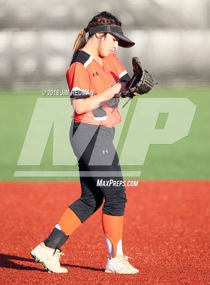 Thumbnail 1 in Llano @ Glenn photogallery.