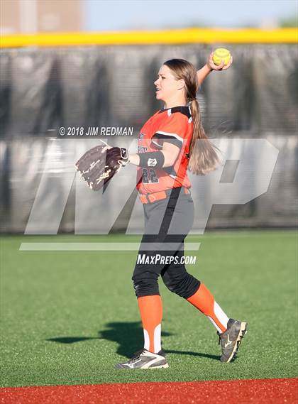 Thumbnail 3 in Llano @ Glenn photogallery.