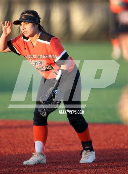 Thumbnail 1 in Llano @ Glenn photogallery.
