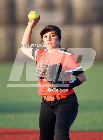 Thumbnail 1 in Llano @ Glenn photogallery.