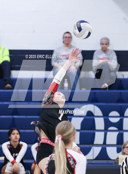 Thumbnail 3 in Franklin @ Oil City photogallery.