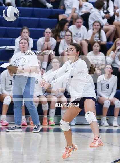 Thumbnail 2 in Franklin @ Oil City photogallery.