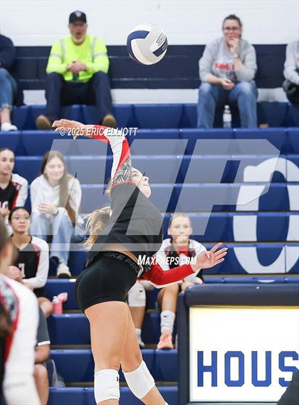 Thumbnail 2 in Franklin @ Oil City photogallery.