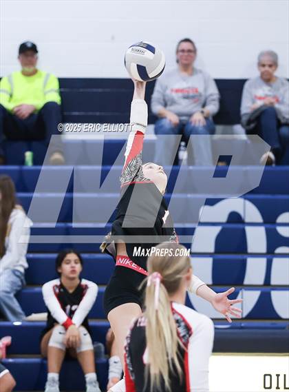 Thumbnail 2 in Franklin @ Oil City photogallery.