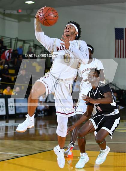 Thumbnail 1 in Alemany vs. Centennial (The Classic at Damien) photogallery.