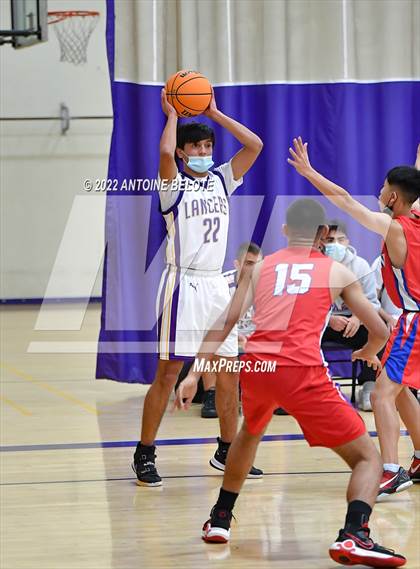Thumbnail 3 in Glenn @ Norwalk photogallery.