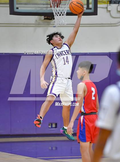 Thumbnail 2 in Glenn @ Norwalk photogallery.