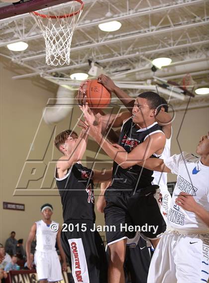 Thumbnail 3 in Sacramento Country Day vs. Desert Pines (MaxPreps Holiday Classic) photogallery.