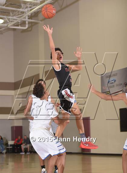 Thumbnail 1 in Sacramento Country Day vs. Desert Pines (MaxPreps Holiday Classic) photogallery.