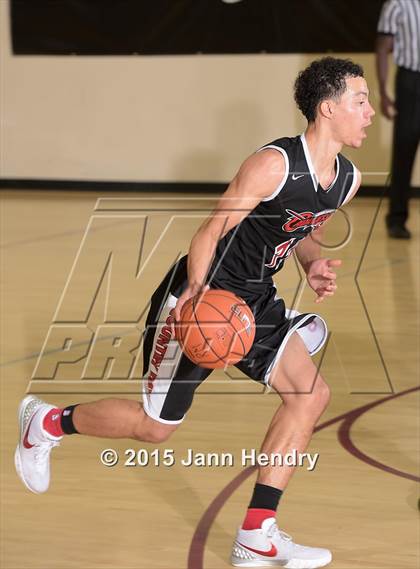 Thumbnail 3 in Sacramento Country Day vs. Desert Pines (MaxPreps Holiday Classic) photogallery.