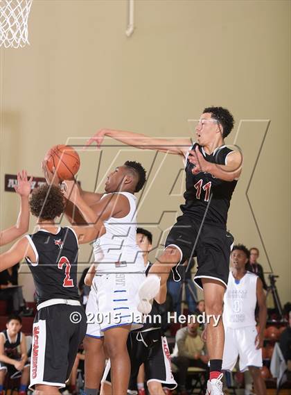 Thumbnail 3 in Sacramento Country Day vs. Desert Pines (MaxPreps Holiday Classic) photogallery.