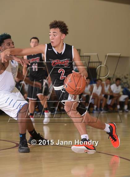 Thumbnail 3 in Sacramento Country Day vs. Desert Pines (MaxPreps Holiday Classic) photogallery.