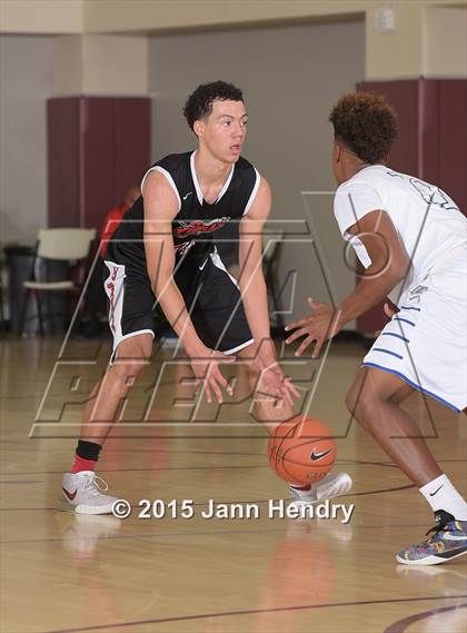 Thumbnail 3 in Sacramento Country Day vs. Desert Pines (MaxPreps Holiday Classic) photogallery.
