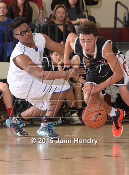 Thumbnail 3 in Sacramento Country Day vs. Desert Pines (MaxPreps Holiday Classic) photogallery.