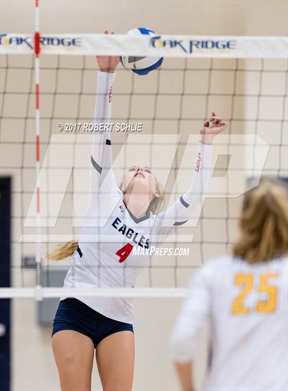 Thumbnail 2 in Pleasant Grove vs Oak Ridge (CIF SJS D1 Playoff) photogallery.