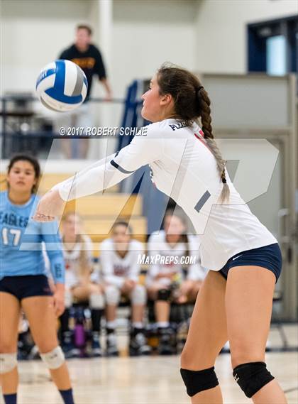 Thumbnail 3 in Pleasant Grove vs Oak Ridge (CIF SJS D1 Playoff) photogallery.