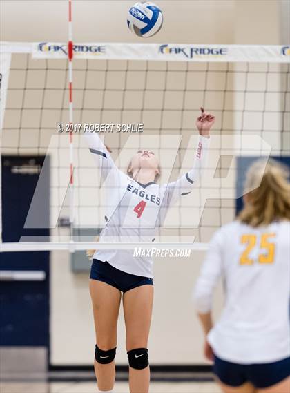 Thumbnail 1 in Pleasant Grove vs Oak Ridge (CIF SJS D1 Playoff) photogallery.