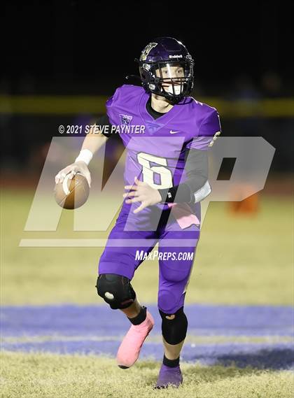 Thumbnail 2 in Yuma Catholic @ Wickenburg photogallery.