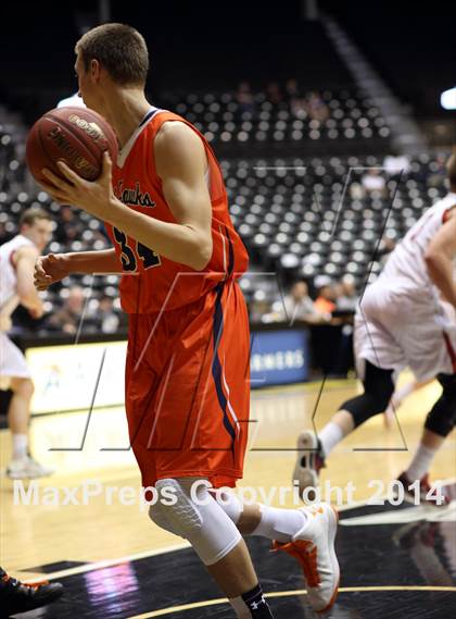 Thumbnail 1 in Olathe East vs. Maize (KSHSAA 6A Playoff) photogallery.