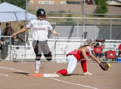Thumbnail 3 in Antelope @ Whitney photogallery.