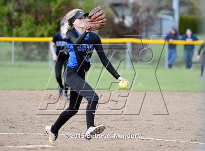 Thumbnail 2 in South Medford @ Sheldon (Game 2) photogallery.