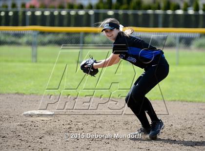 Thumbnail 1 in South Medford @ Sheldon (Game 2) photogallery.
