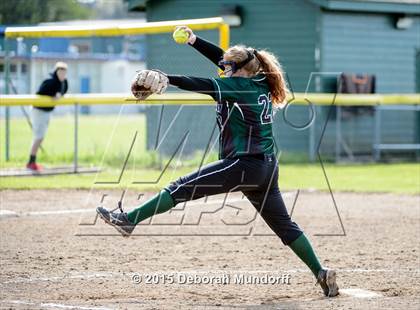 Thumbnail 1 in South Medford @ Sheldon (Game 2) photogallery.