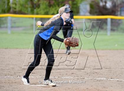Thumbnail 3 in South Medford @ Sheldon (Game 2) photogallery.