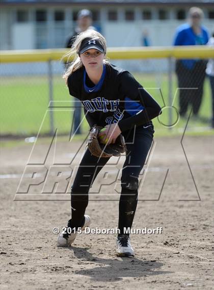 Thumbnail 1 in South Medford @ Sheldon (Game 2) photogallery.