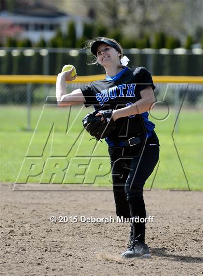 Thumbnail 3 in South Medford @ Sheldon (Game 2) photogallery.