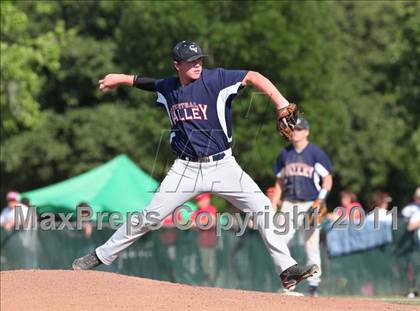 Thumbnail 2 in Sutter vs. Central Valley (CIF NS D2 Final) photogallery.