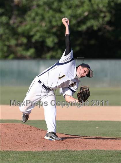 Thumbnail 3 in Sutter vs. Central Valley (CIF NS D2 Final) photogallery.