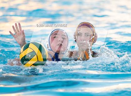 Thumbnail 2 in Santa Margarita vs Woodrow Wilson (SoCal Championship Invite) photogallery.