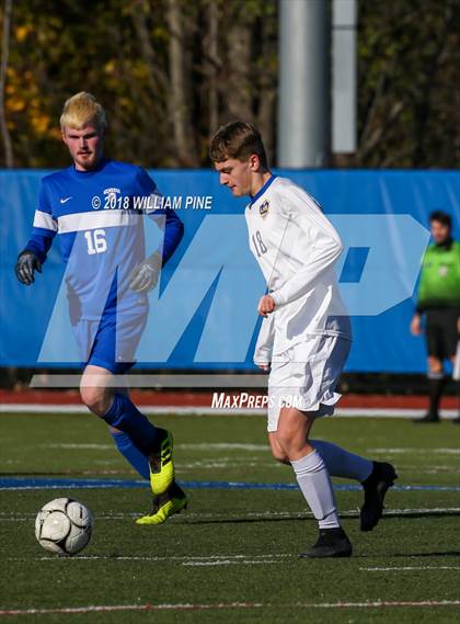 Thumbnail 3 in Lansing vs. Geneseo (NYSPHSAA Class C Final) photogallery.