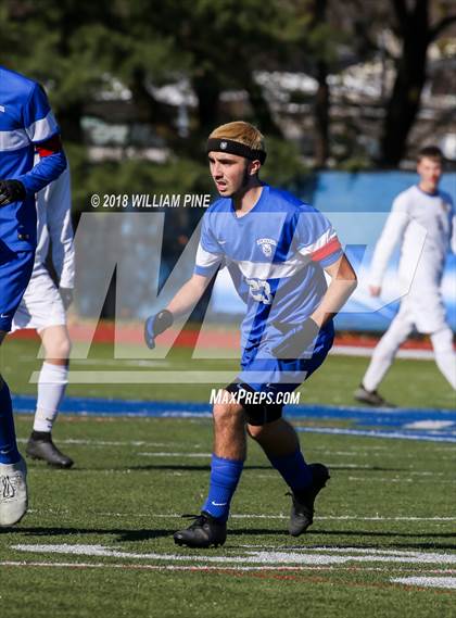 Thumbnail 1 in Lansing vs. Geneseo (NYSPHSAA Class C Final) photogallery.