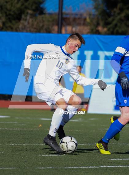 Thumbnail 1 in Lansing vs. Geneseo (NYSPHSAA Class C Final) photogallery.