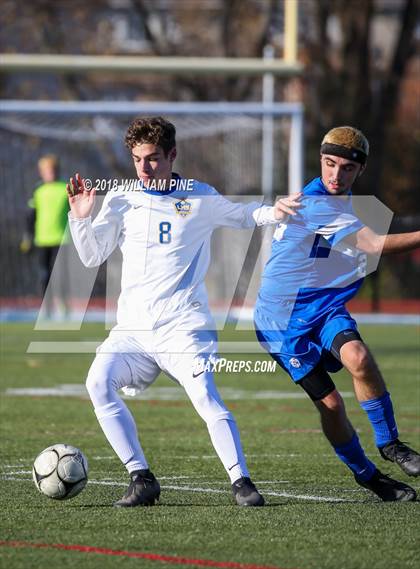 Thumbnail 1 in Lansing vs. Geneseo (NYSPHSAA Class C Final) photogallery.