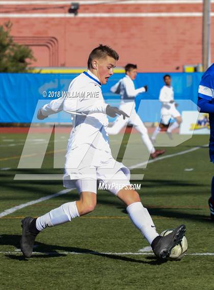 Thumbnail 3 in Lansing vs. Geneseo (NYSPHSAA Class C Final) photogallery.