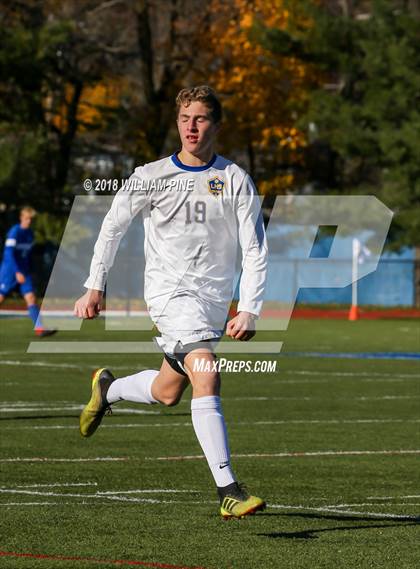 Thumbnail 1 in Lansing vs. Geneseo (NYSPHSAA Class C Final) photogallery.
