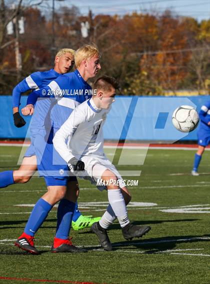 Thumbnail 2 in Lansing vs. Geneseo (NYSPHSAA Class C Final) photogallery.