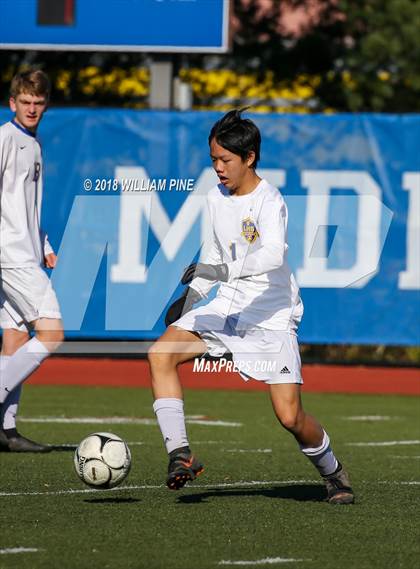 Thumbnail 1 in Lansing vs. Geneseo (NYSPHSAA Class C Final) photogallery.