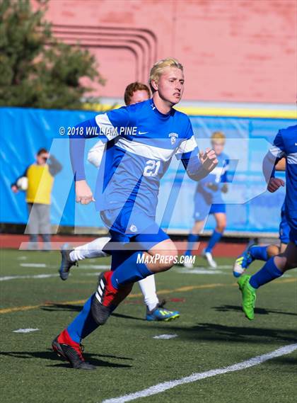 Thumbnail 3 in Lansing vs. Geneseo (NYSPHSAA Class C Final) photogallery.