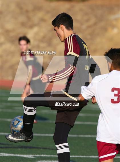 Thumbnail 2 in Calexico vs. Point Loma (26th Annual San Diego Holiday Classic) photogallery.