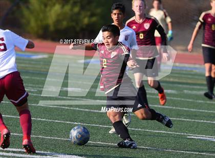 Thumbnail 3 in Calexico vs. Point Loma (26th Annual San Diego Holiday Classic) photogallery.